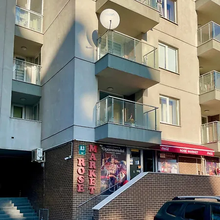 Blossom Nest - 1br With Terrace And Underground Parking Apartamento