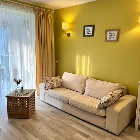 Blossom Nest - 1br With Terrace And Underground Parking