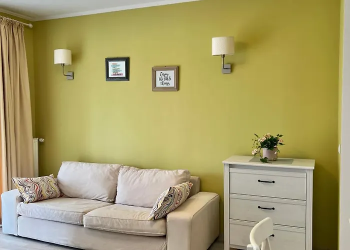 Apartmán Blossom Nest - 1br With Terrace And Underground Parking Bukurešť