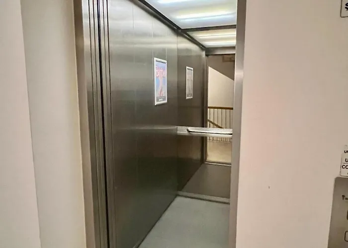 Blossom Nest - 1br With Terrace And Underground Parking