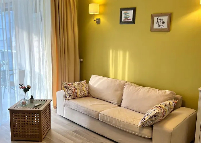 Blossom Nest - 1br With Terrace And Underground Parking