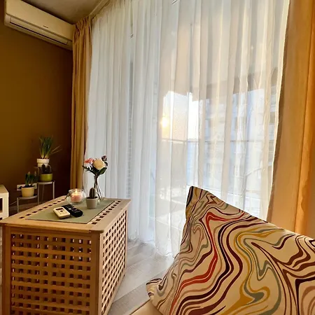 Blossom Nest - 1br With Terrace And Underground Parking * Бухарест