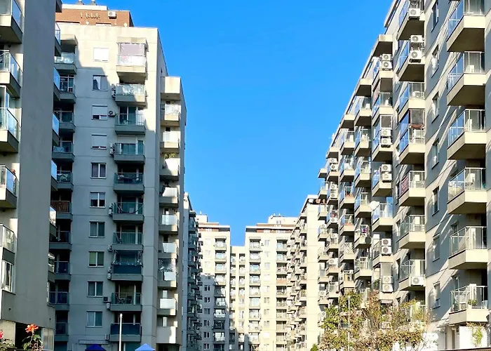 Apartamento Blossom Nest - 1br With Terrace And Underground Parking