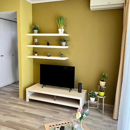Blossom Nest - 1br With Terrace And Underground Parking Appartement Boekarest