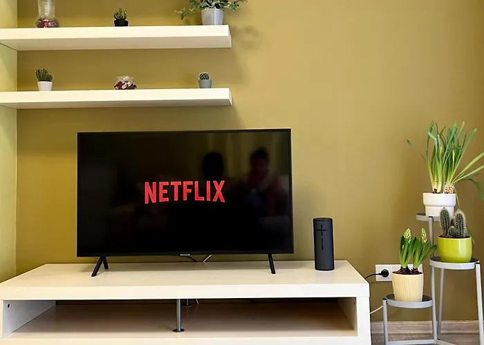 شقة Blossom Nest - 1br With Terrace And Underground Parking بوخارست