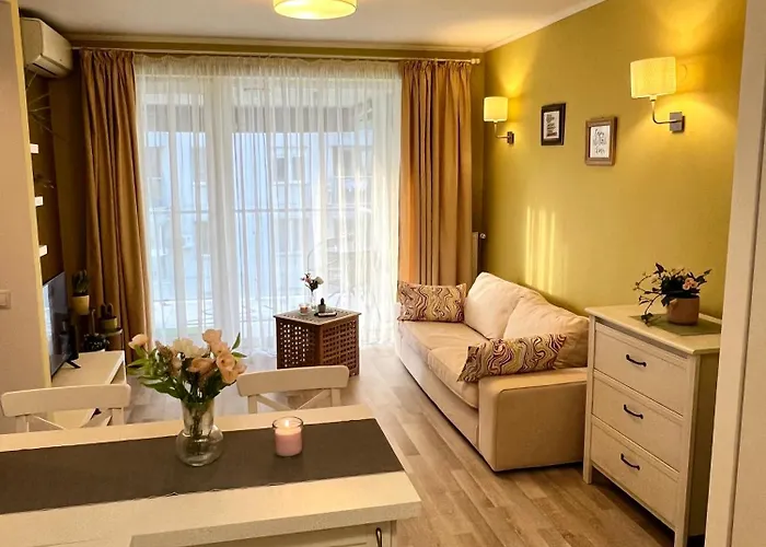 Blossom Nest - 1br With Terrace And Underground Parking